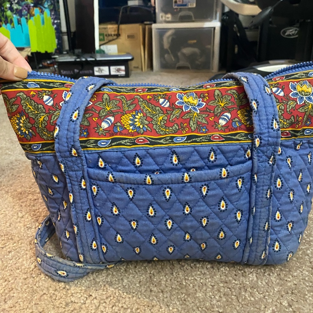 Unique Vera Bradley Bag